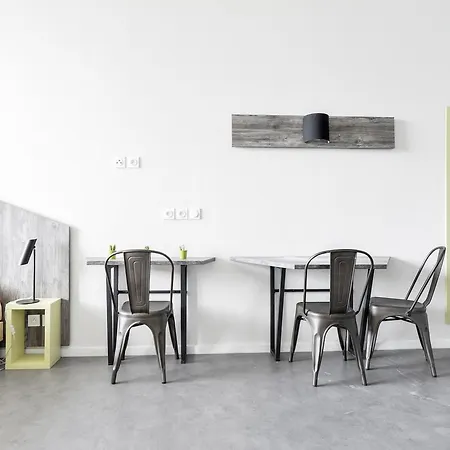Orly - Residis Le Hall